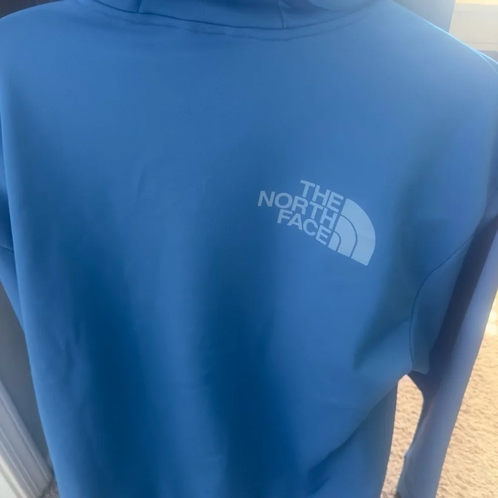 New men’s size S small blue costal pullover The North Face hoodie pockets